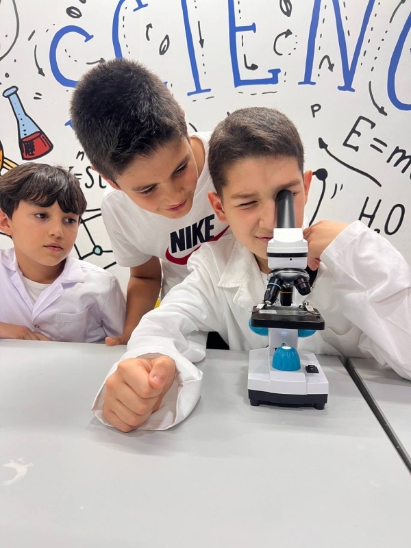 Cool Teacher Science (Bilim Setleri)